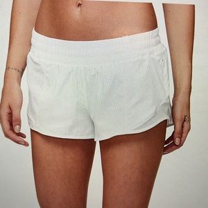 Lululemon Hotty Hot Short 2.5” inseam